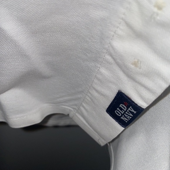 Button down - Picture 4 of 4